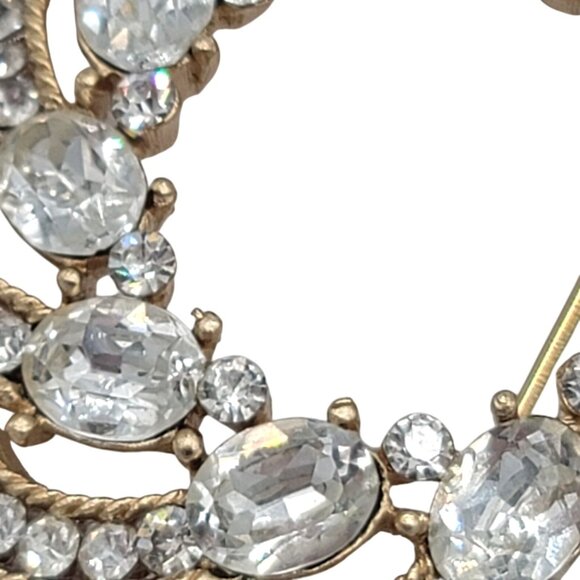 Crown Trifari Vintage Brooch Pin Gold Rhinestone - Picture 4 of 8